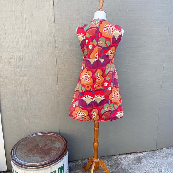 Lekkerlife Retro A-Line Dress - Picture 10 of 10